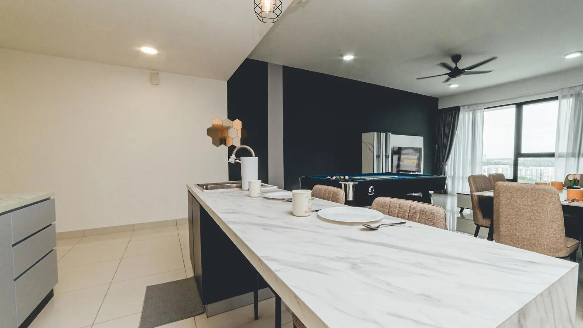 Mosaic Playhouse 3Br W Bathtub Pooltable Midvalley By Our Stay Johor Bahru Apartment